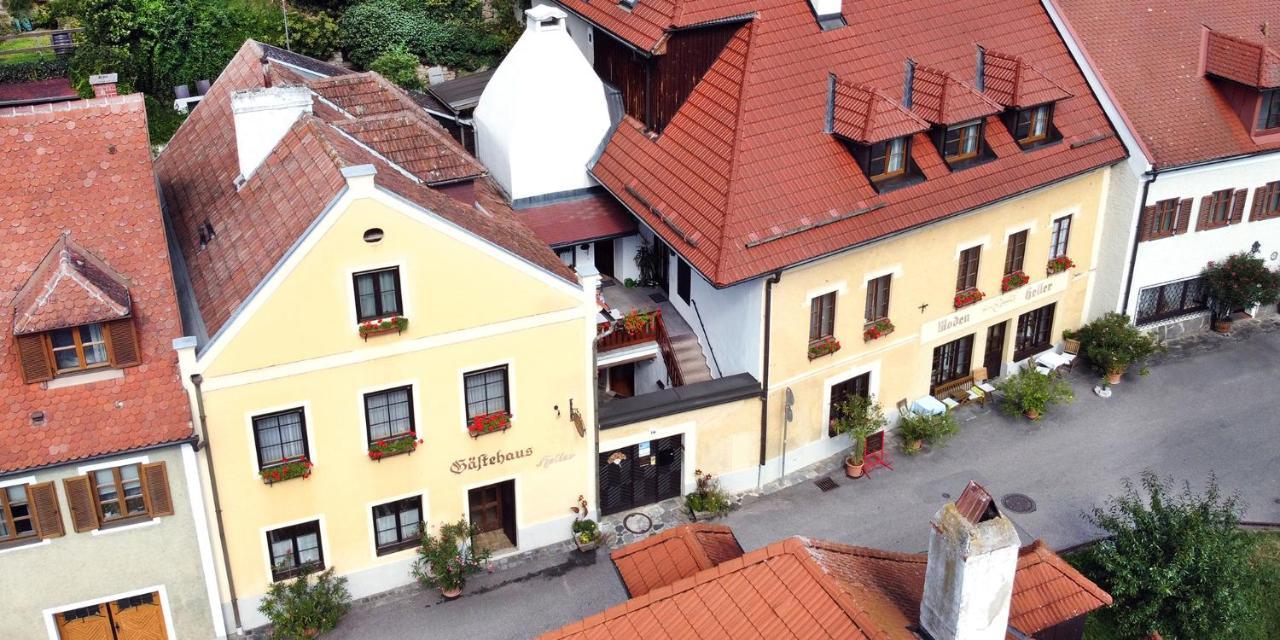 Pension Gastehaus Heller Weissenkirchen in der Wachau Exterior foto